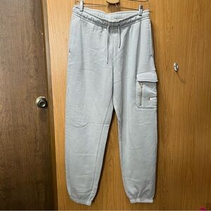 Nike Women's Sweatpants Loose Fit Size Medium Light Beige Drawstring Waist